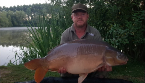 A 28 lb 2 oz carp from Lillypool, Glynn Jones, Jul 2018