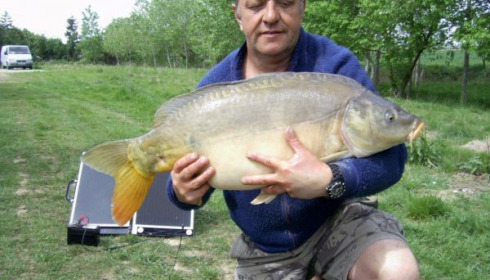 A 29 lb carp from Lillypool, Gary Rickwood, Apr 2010