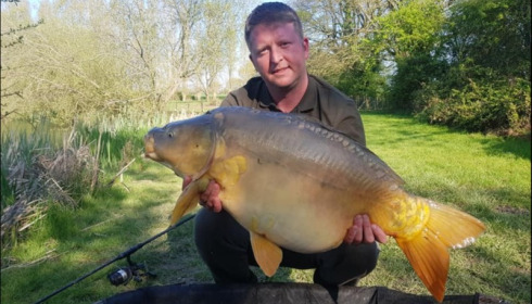 A 43 lb carp from Lillypool, Craig Pointon, Apr 2019
