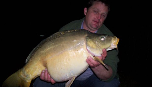 A 25 lb 4 oz carp from Lillypool, Mar 2010