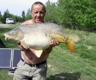 A 30 lb carp from Lillypool, Gary Rickwood, Apr 2010