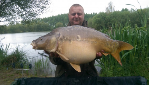A 23 lb 6 oz carp from Lillypool, Shane Welch, May 2015