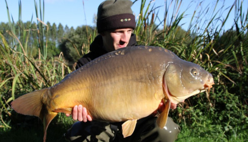 A 27 lb 4 oz carp from Lillypool, Stuart, Oct 2013
