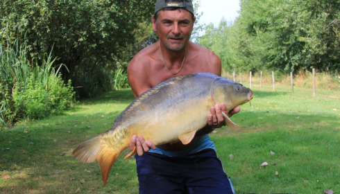 A 21 lb carp from Lillypool, Norman Royston, Aug 2014