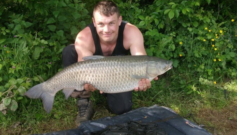 A grass carp from Lillypool, Neil Pike (19lb), May 2013
