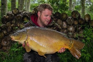 A carp from Lillypool, James bell, May 2022