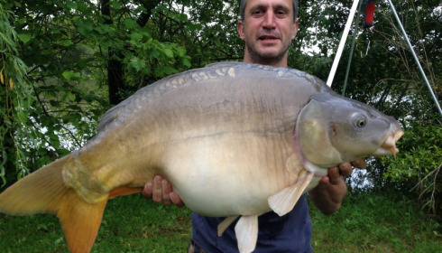 A 31 lb 3 oz carp from Lillypool, Mark Russell, May 2014