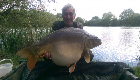 A 37 lb 12 oz carp from Lillypool, Ian Colyer, May 2015