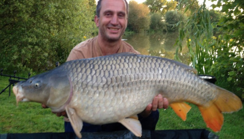 A 29 lb 1 oz carp from Lillypool, Mark Russell, May 2014