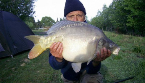 A 29 lb carp from Lillypool, Gary Rickwood, Apr 2010