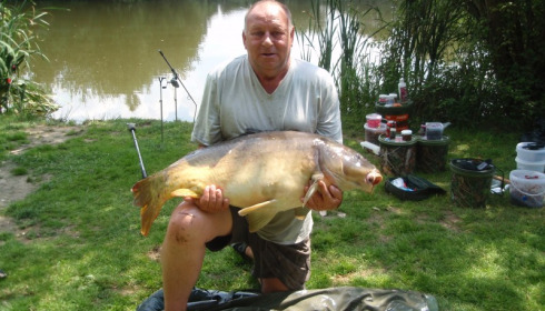 A 44 lb carp from Lillypool, Dave Bailey, Jul 2014