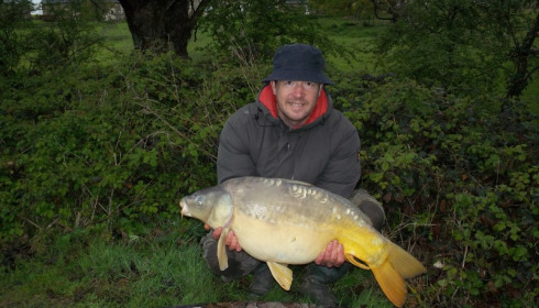 A 30 lb 10 oz carp from Lillypool, Martin Larner, Apr 2012