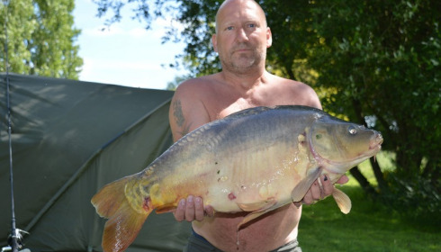 A 24 lb 15 oz carp from Lillypool, Steve Easton, Jun 2017