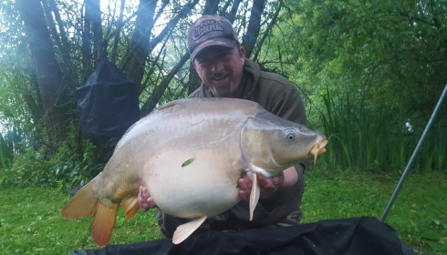A 35 lb 2 oz carp from Lillypool, Richard Back, May 2017
