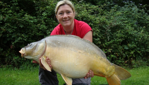 A 27 lb 4 oz carp from Lillypool, Fi Wright, Aug 2014