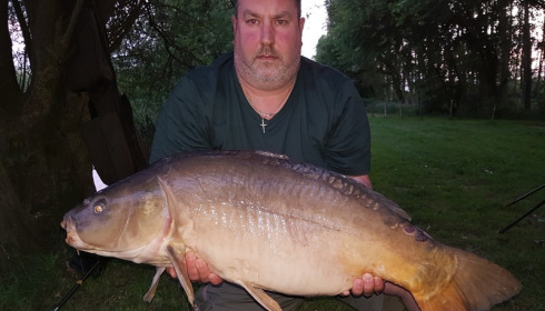 A 33 lb carp from Lillypool, Malc Meakin, May 2018