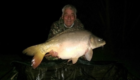 A 20 lb 11 oz carp from Lillypool, Ian Colyer, May 2015