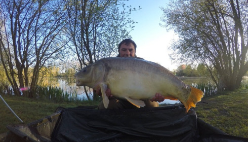 A 39 lb carp from Lillypool, Craig Sheffield, Apr 2016