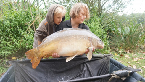 A 40 lb 11 oz carp from Lillypool, Daniel Gordon, Aug 2015