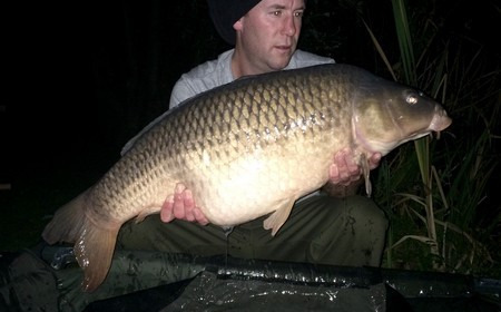 A 30 lb 10 oz carp from Lillypool, Dave Levett, Oct 2015