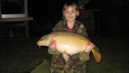 A 22 lb 8 oz carp from Lillypool, little bailiff, Mar 2011