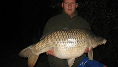 A 37 lb 8 oz carp from Lillypool, Steve, Apr 2011