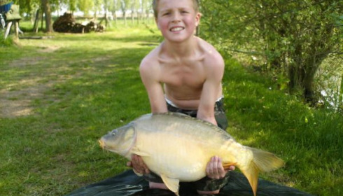 A 21 lb 5 oz carp from Lillypool, ben, Apr 2011