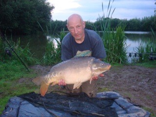 A 25 lb 8 oz carp from Lillypool, Trevor Burgess, Jun 2013