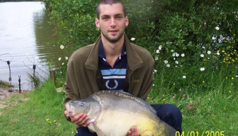 A 27 lb carp from Lillypool, P Robey, May 2010