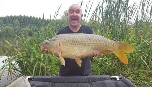A 22 lb 10 oz carp from Lillypool, Richard May, Jul 2016