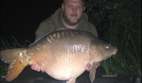 A 38 lb 4 oz carp from Lillypool, Chris Spingett, Jun 2019