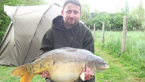 A 27 lb carp from Lillypool, Craig Deenin, May 2016