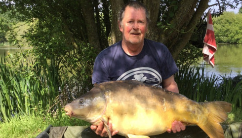 A 41 lb 1 oz carp from Lillypool, Phil Jackson, May 2017