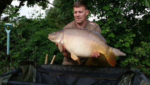 A 30 lb 10 oz carp from Lillypool, Simon Green, Jun 2016