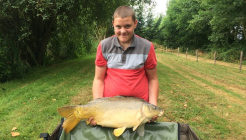 A 25 lb 1 oz carp from Lillypool, Toby May, Jul 2016