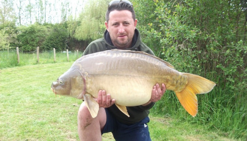 A 35 lb carp from Lillypool, Craig Deenin, May 2016