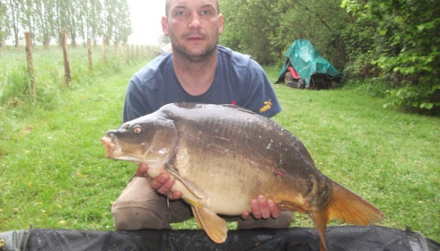A 24 lb carp from Lillypool, Danny Reynolds, May 2016