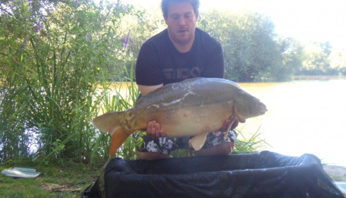 A 27 lb 6 oz carp from Lillypool, Nick Willetts, Jul 2015