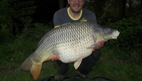 A 43 lb 3 oz carp from Lillypool, Martin Larner, Apr 2012