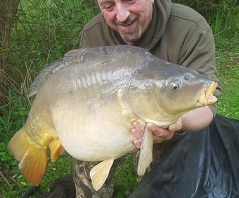 A 38 lb carp from Lillypool, Richard Back, May 2017
