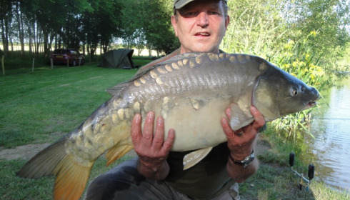 A 25 lb carp from Lillypool, Ken King, May 2014