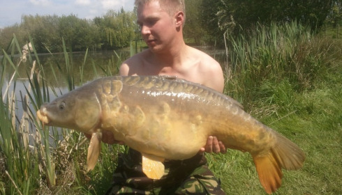 A 29 lb 4 oz carp from Lillypool, Matt Burchell, May 2012