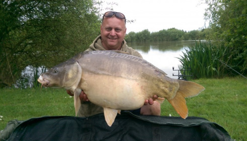 A 28 lb 8 oz carp from Lillypool, Shane Welch, May 2015