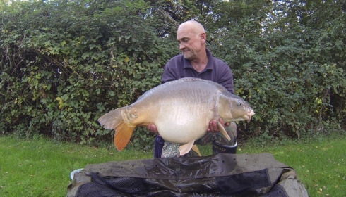 A 34 lb 8 oz carp from Lillypool, Steve Knight, Oct 2015