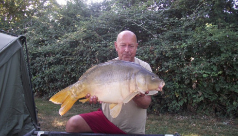 A 21 lb 8 oz carp from Lillypool, Dave Lock, Sep 2016