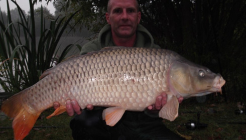 A 27 lb 6 oz carp from Lillypool, Mark Antrobus, Sep 2013
