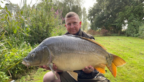 A 35 lb carp from Lillypool, Stewart Burrows, Aug 2021