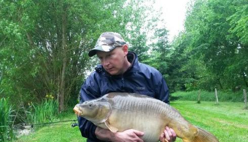 A 32 lb 7 oz carp from Lillypool, Carl Lynch, May 2016