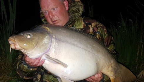 A 42 lb 8 oz carp from Lillypool, Marko Kew, May 2017