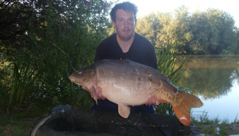 A 35 lb 10 oz carp from Lillypool, Nick Willetts, Jul 2015